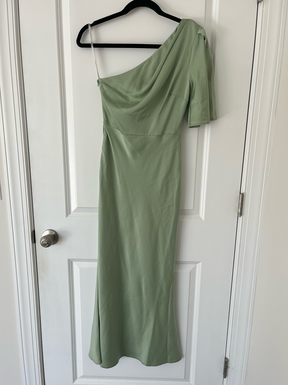 NWT ASOS One Shoulder Light Green Size 2 Cocktail Dress